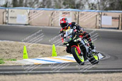 media/Apr-18-2025-TrackDaz (Fri) [[45f5874c44]]/B Group/Session 4 (Turn 6 - Outside)/
